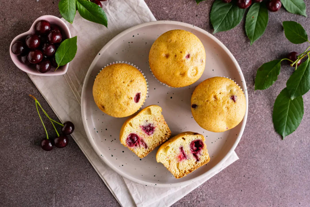 Cherry Muffins - MealWings