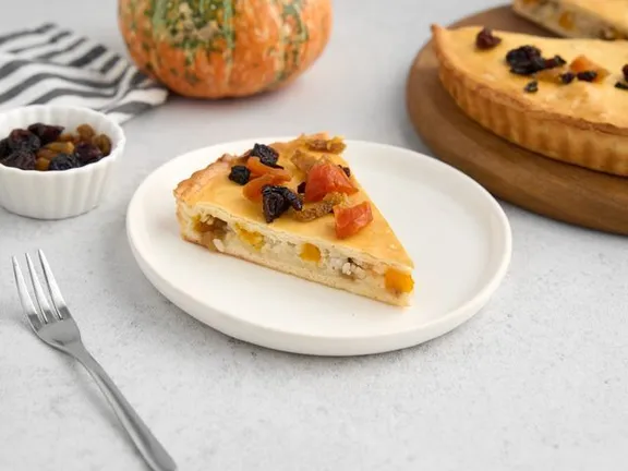 Rice, Pumpkin, and Raisin Pie