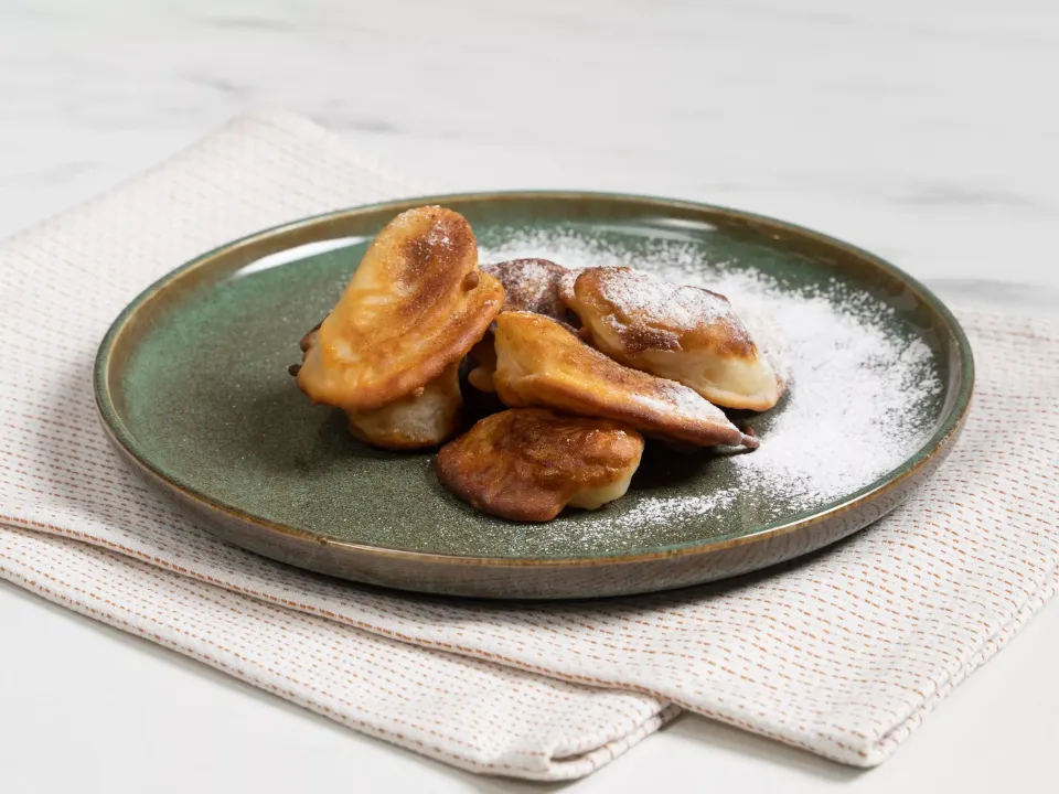 Pan-fried battered bananas - MealWings