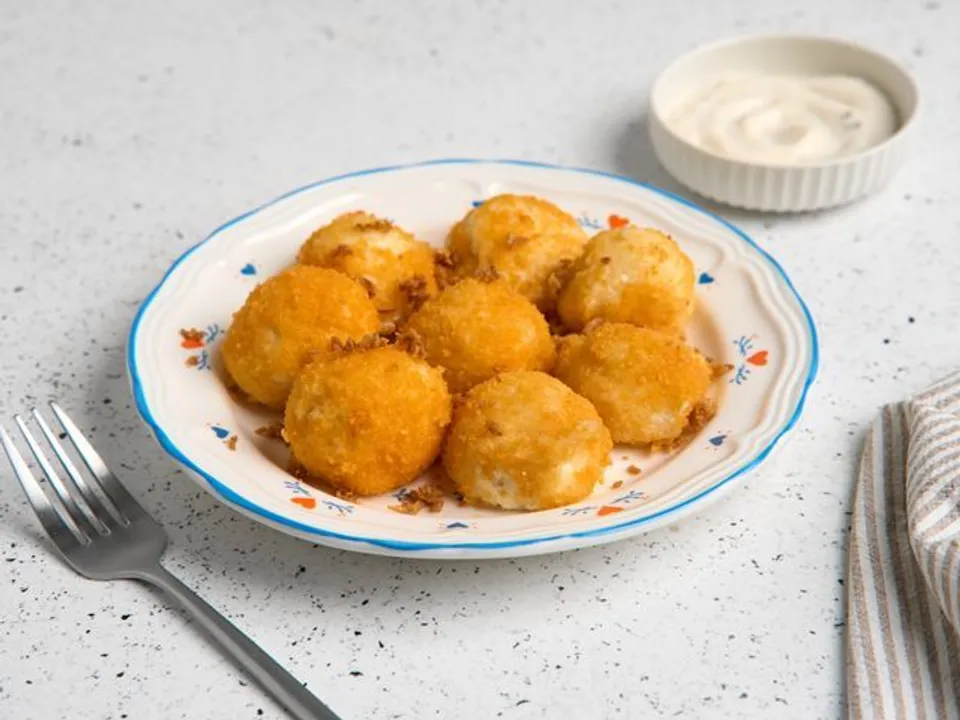 Cheese and curd balls - MealWings