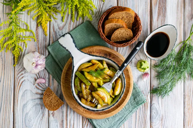 Zucchini with Soy Sauce and Garlic