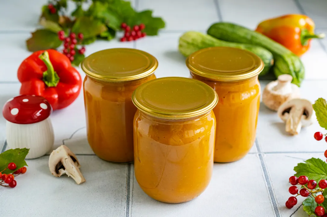 Store the prepared vegetable appetizer in a dark and cool place.